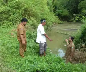 Diberitakan Tersumbat, BPBK Abdya Tinjau Aliran Sungai Krueng Manggeng