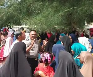 Para Ibu-ibu Datangi Mapolres Abdya, Ini Tujuannya