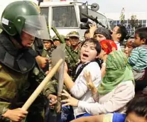 Ada Upaya Agar Muslim Uyghur Meninggalkan Islam