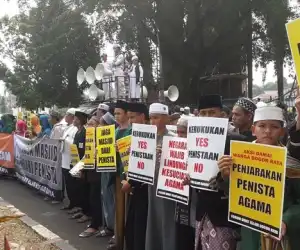Pertanyakan Kasus Wanita Pembawa Anjing ke Masjid, FUI Gelar Aksi Damai