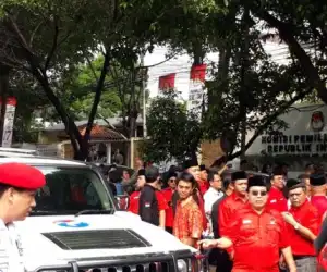 PDIP dan Perindo Daftar Caleg Ke KPU Bersamaan, Ini Yang Terjadi