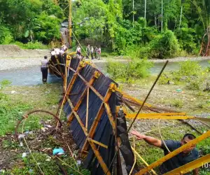 Terkait Jembatan Tua, Pemkab Aceh Selatan Minta Bantuan Kementerian PUPR