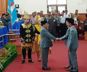 Menantu Bupati Nagan Raya, Jabat Ketua DPRK Sementara