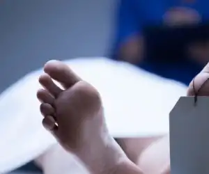 Warga Temukan Mayat Dalam Karung Dengan Tangan dan Kaki Dirantai