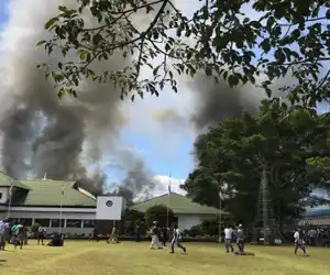 Papua Mencekam, Kantor Pemerintahan dan Pertokoan Dibakar Massa