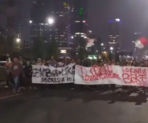 Malam Ini Ribuan Pelajar Jabodetabek Bergerak Menuju Gedung DPR RI