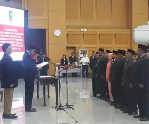 Akhirnya, Anggota KIP Aceh di Lantik Oleh Plt Gubernur