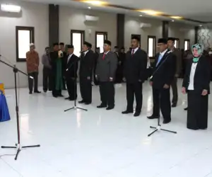Rektor UTU Rombak Kabinet Kerja