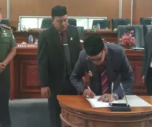 Tiga Qanun Aceh Jaya Disahkan DPRK