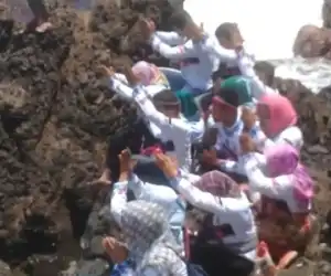 Viral..! Ada Ritual Aneh di Destinasi Wisata Tapak Tuan Aceh Selatan