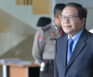 Mantan Menko Rizal Ramli Penuhi Panggilan KPK