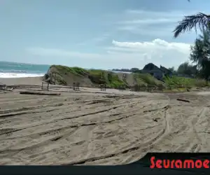 Jalan di Indra Puri dan Pasi Lhok Aron Tertutup Pasir