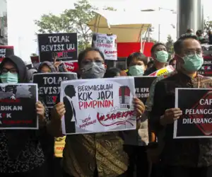 Jika Tak Terbitkan Perpu KPK, Ini Delapan Efek Buruk Bagi Jokowi