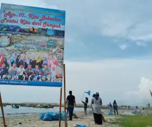 Tenaga Kontrak BOK Abdya, Kampanyekan Pentingnya Menjaga Kebersihan Lingkungan