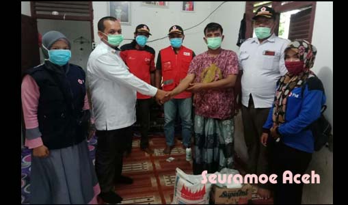 Tim Pencegahan Covid-19 PMI Nagan Raya Kunjungi Rumah ODP