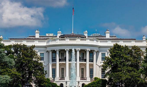Corona Teror Gedung Putih, Pengawal Khusus Presiden Trump Terinfeksi