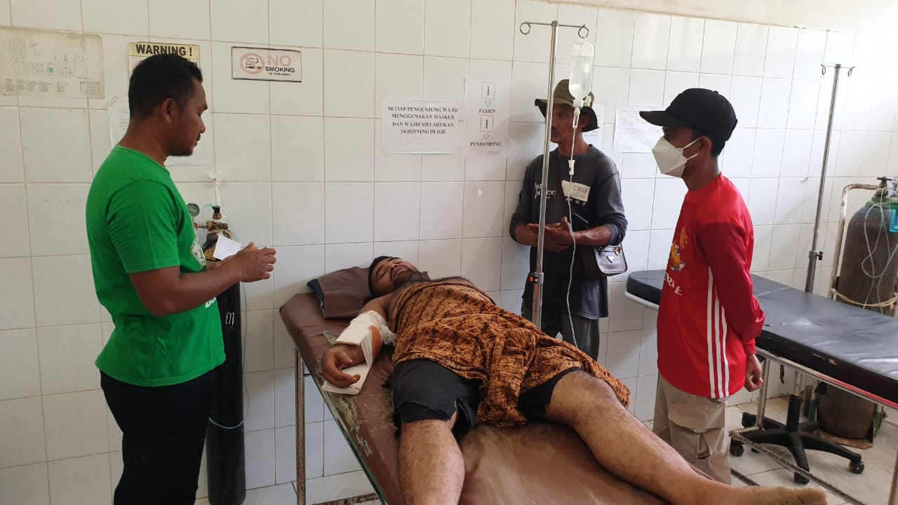 Diamuk Gajah Liar, Asisten CRU Dilarikan ke Rumah Sakit