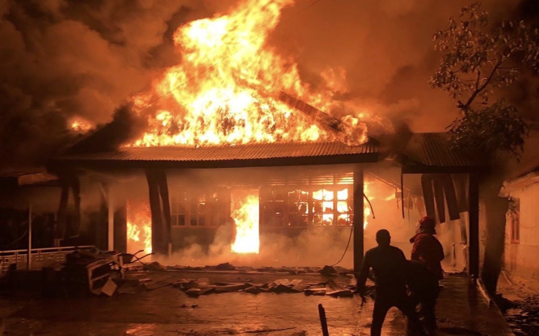 Dini Hari, Dua Unit Rumah Terbakar di Aceh Singkil