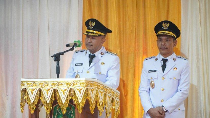 Dilantik Jadi Bupati dan Wakil Bupati, Mualem Minta Salem Jaga Keharmonisan dengan DPRK