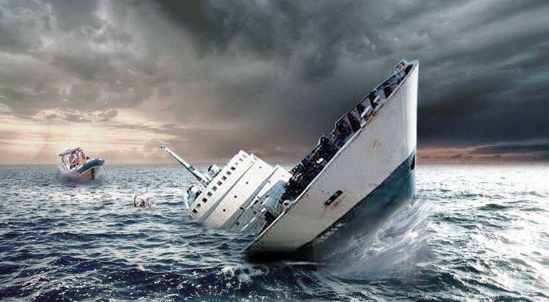 BREAKINGNEWS - Dihantam Ombak, Boat Nelayah Teunom Karam