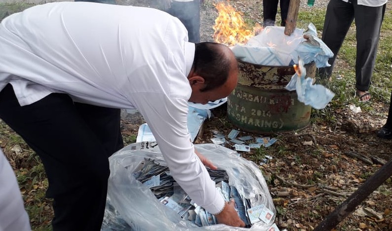 6.239 Lembar E-KTP Dimusnahkan Di Nagan, Ini Penyebabnya