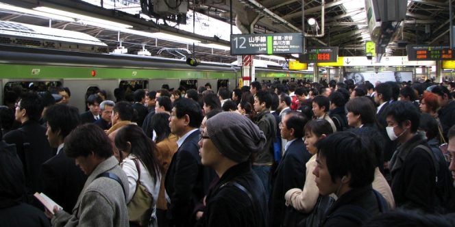 Ajak Penumpang Berangkat Lebih Pagi, Ini Yang Dilakukan